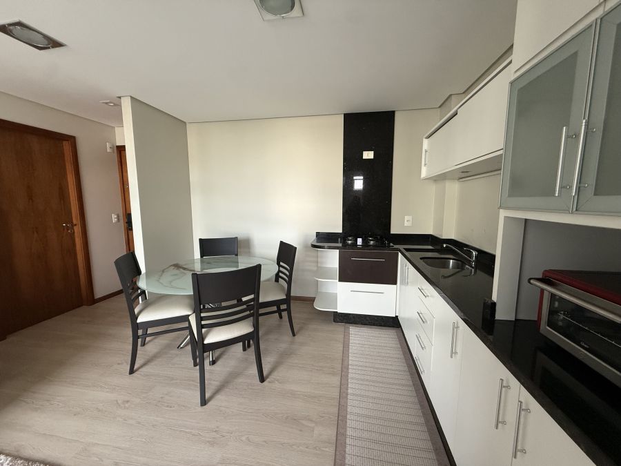 Imagem Apartamento no Centro com 2 Dormitórios, Mobiliado e 1 Vaga