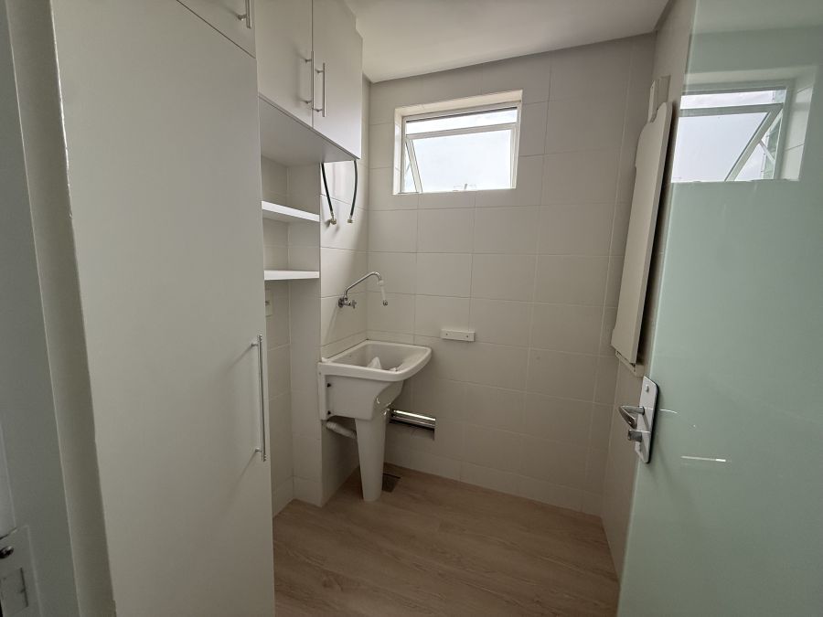 Imagem Apartamento no Centro com 2 Dormitórios, Mobiliado e 1 Vaga