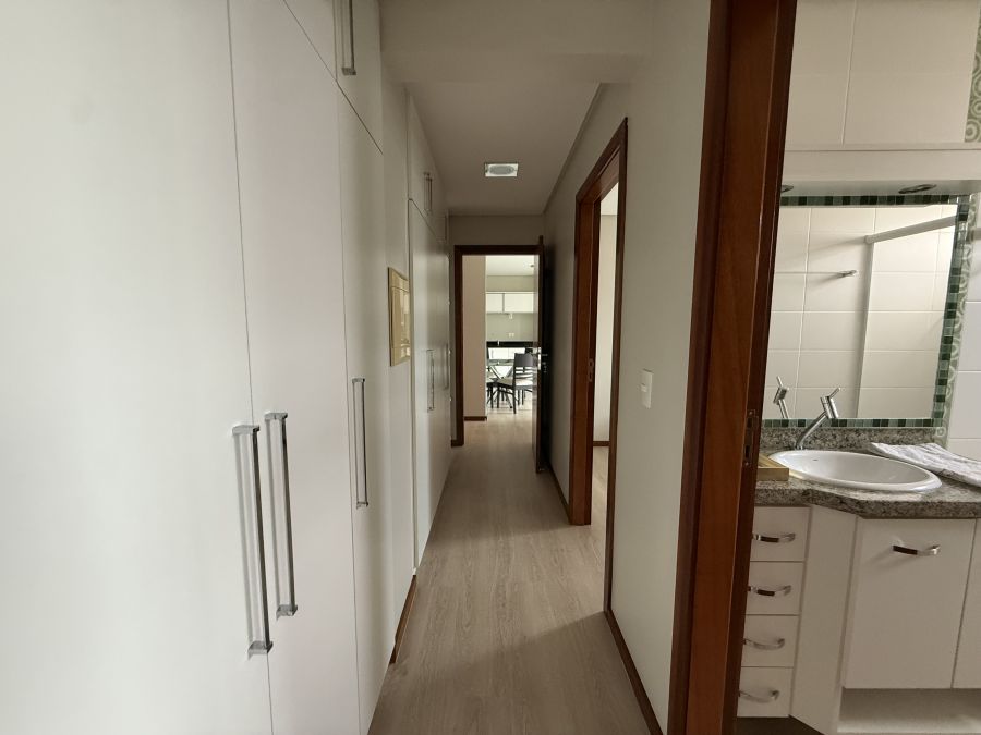 Imagem Apartamento no Centro com 2 Dormitórios, Mobiliado e 1 Vaga