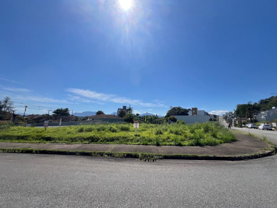 Imagem principal Terreno de 369,61 m² à Venda no Champs Élysées