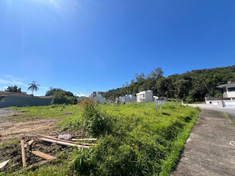 Imagem Terreno de 326,92 m² à Venda no Champs Élysées