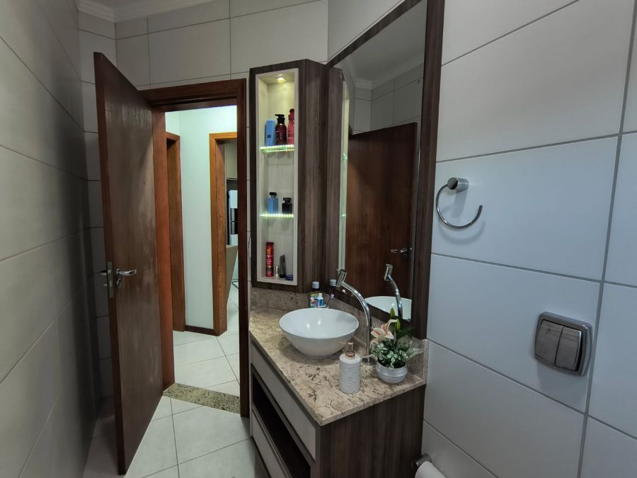 Imagem Apartamento no Jaraguá Esquerdo com 1 Suíte + 1 Dormitório, Mobiliado
