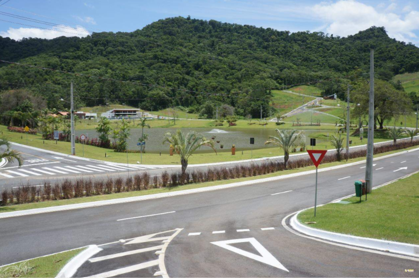Imagem Lote de 560 m² em condomínio fechado à venda, Duquesa de Chartres - Jaraguá do Sul/SC