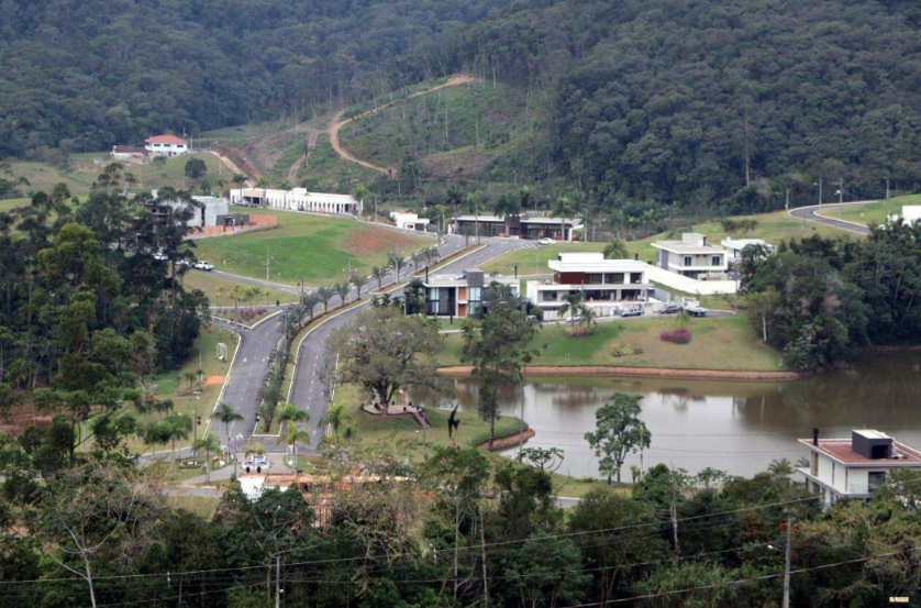 Imagem Lote de 560 m² em condomínio fechado à venda, Duquesa de Chartres - Jaraguá do Sul/SC