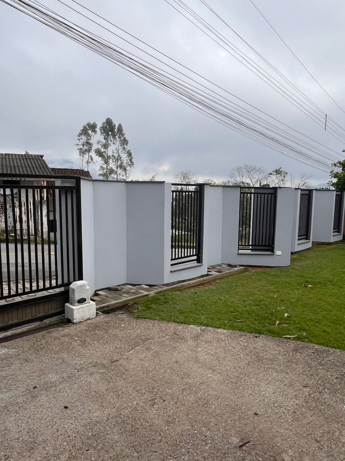 Imagem Casa Térrea com Suíte e Espaço Verde – Conforto e Segurança Próximo ao Centro