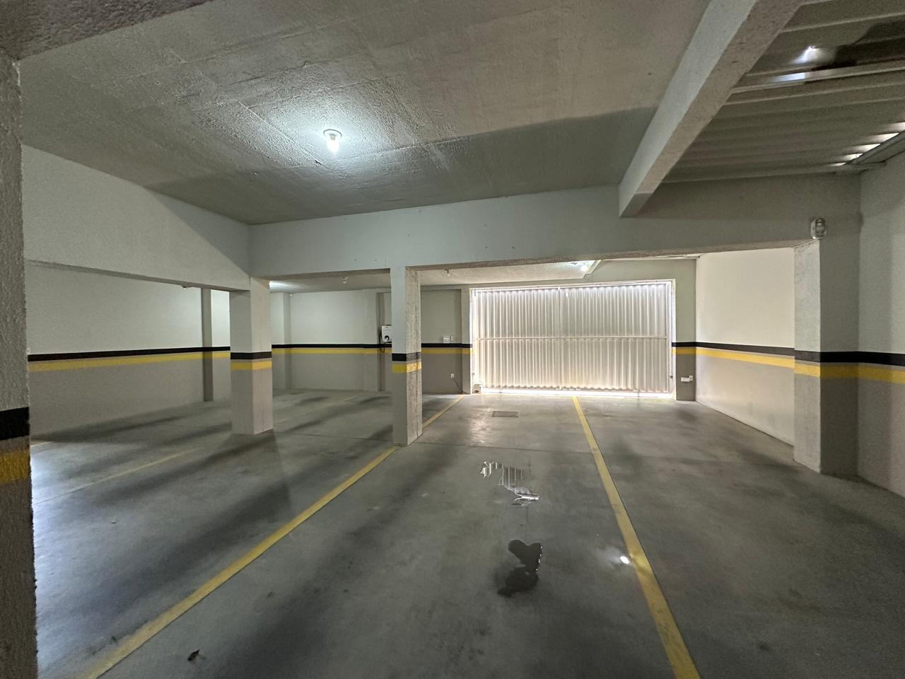 Imagem Apartamento Mobiliado com 1 Suíte + 2 Quartos em Localização Privilegiada