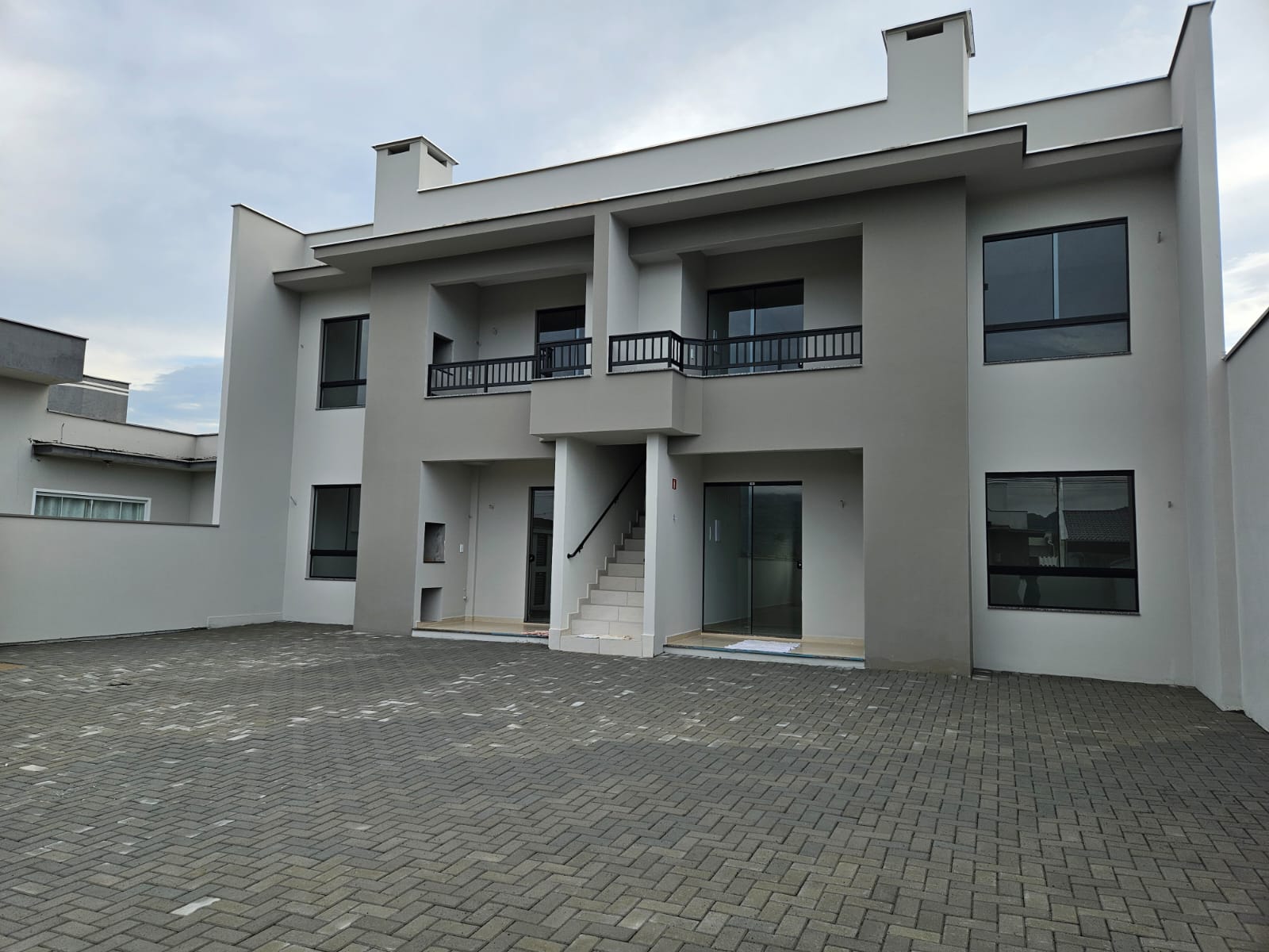 Apartamento com 2 dormitórios no bairro Três Rios do Norte em Jaraguá do Sul